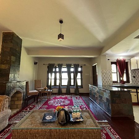 Kumaon Roop Resort Near Kainchi Dham Nainital Kültér fotó