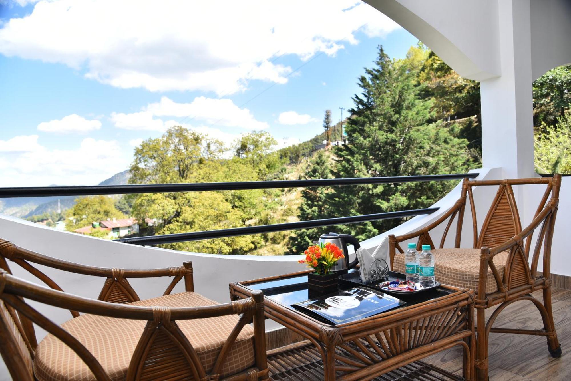Kumaon Roop Resort Near Kainchi Dham Nainital Kültér fotó